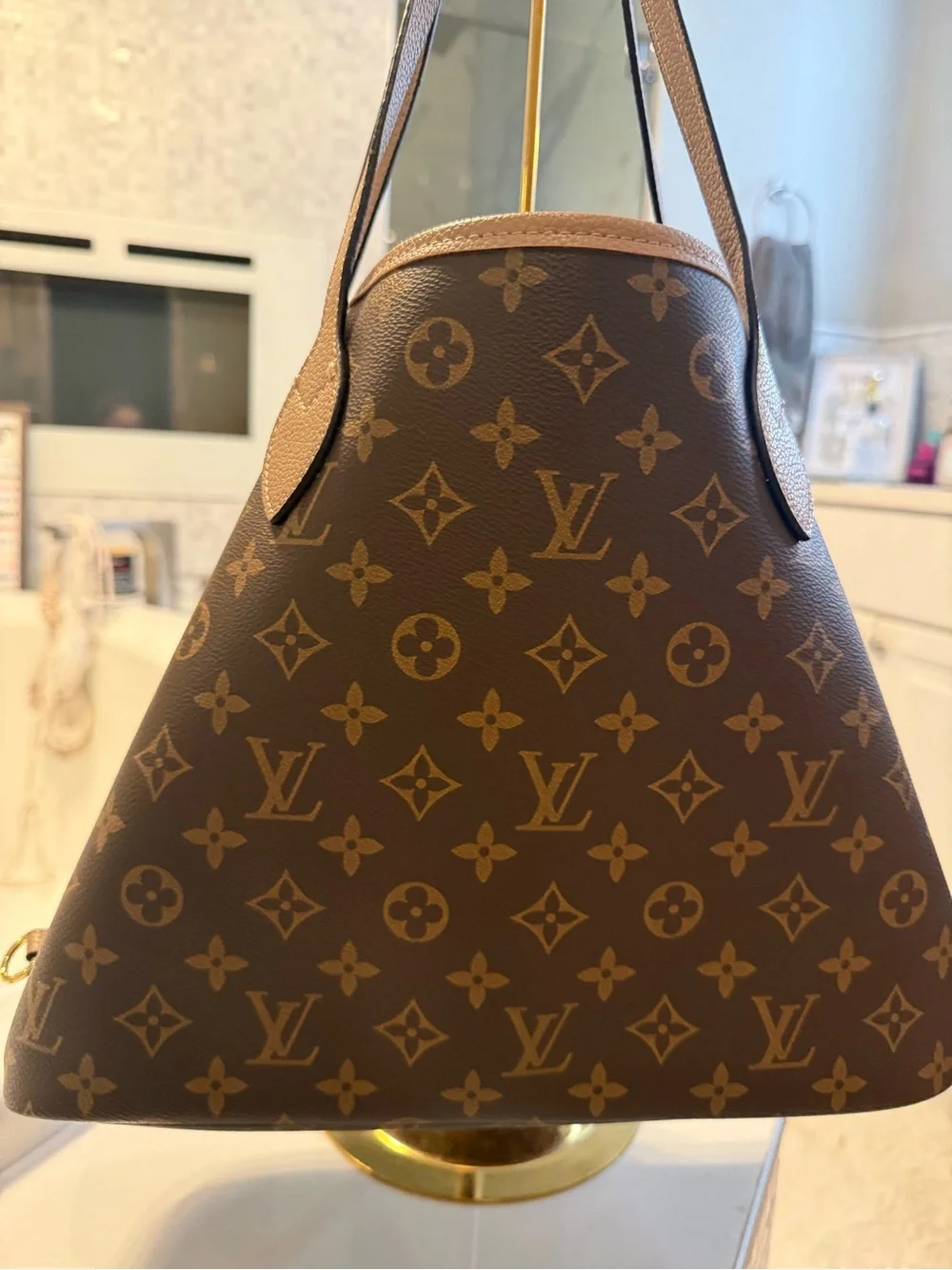 Louis Vuitton NeverFull Monogram Canvas Neverfull MM Tote in Brown/Tan